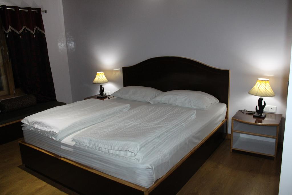 Raku Guest House 레 외부 사진